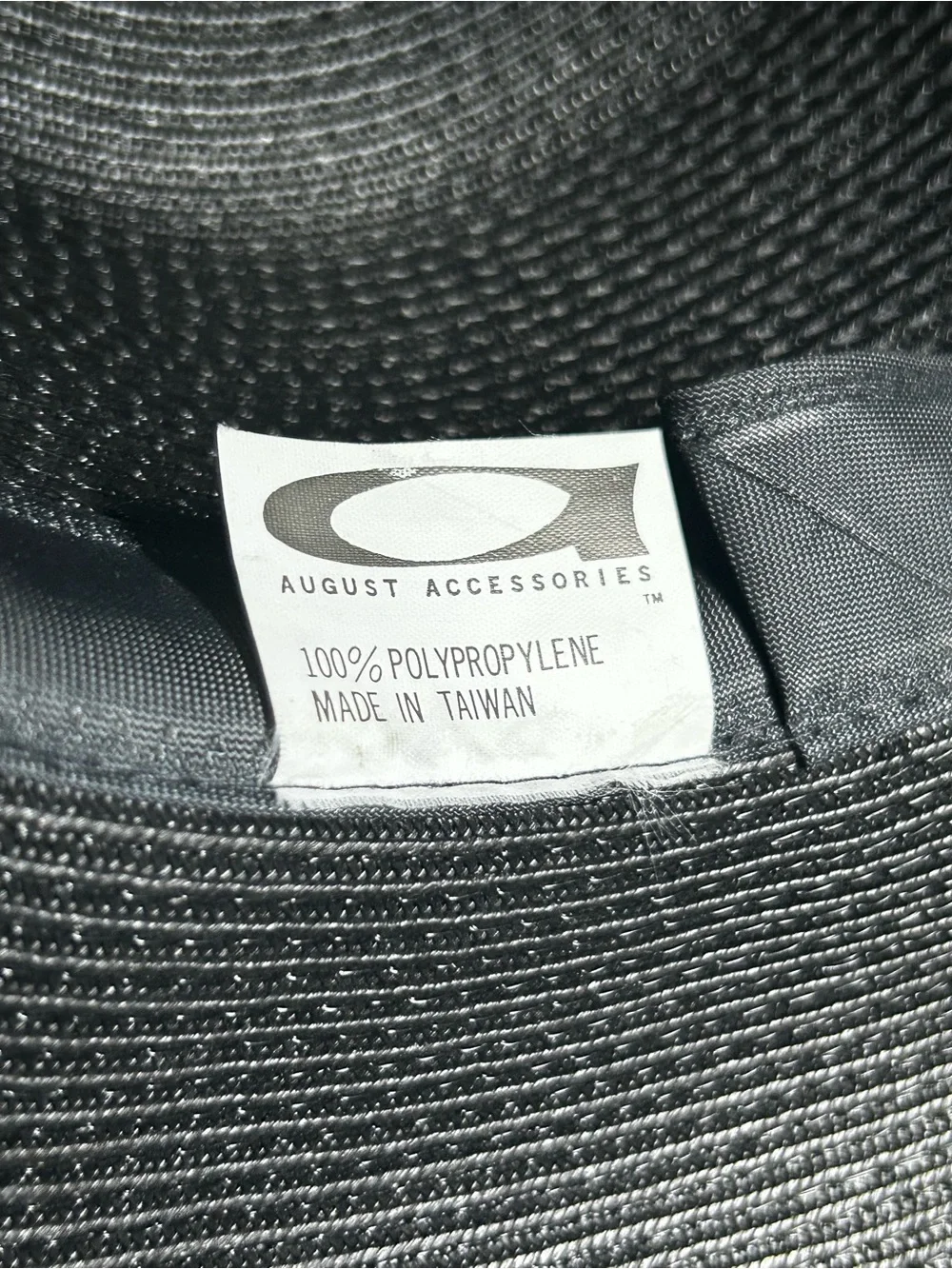 Classy Wide Brim Black Women's Straw Sun Hat with Skinny Band